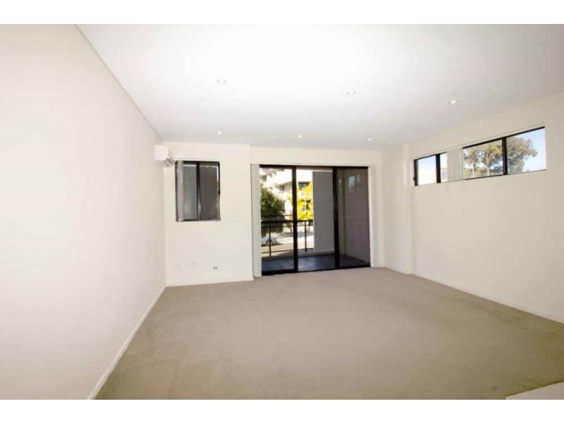 12/13-15 Lydbrook Street, Westmead NSW 2145
